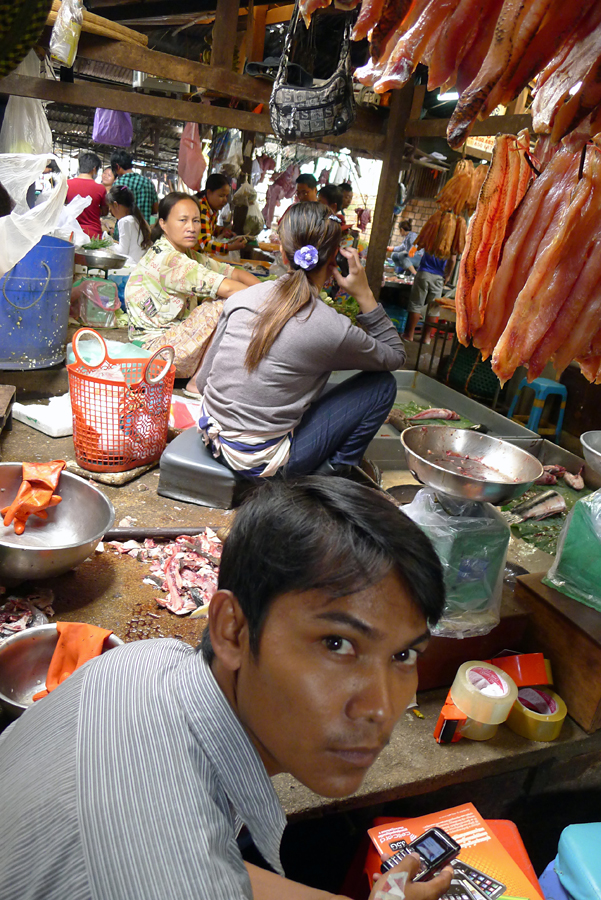 Cambodia - Phnom Penh - Russian Market 07-09-2011 #15