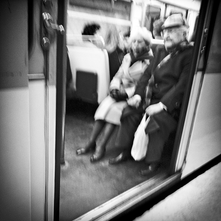 Paris - La Motte Picquet Grenelle subway station 06-12-2014 #02