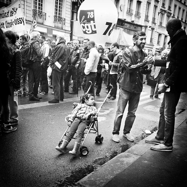 Paris - Labor Day Demonstration - Rue du Faubourg Saint-Antoine 01-05-2014 #-1