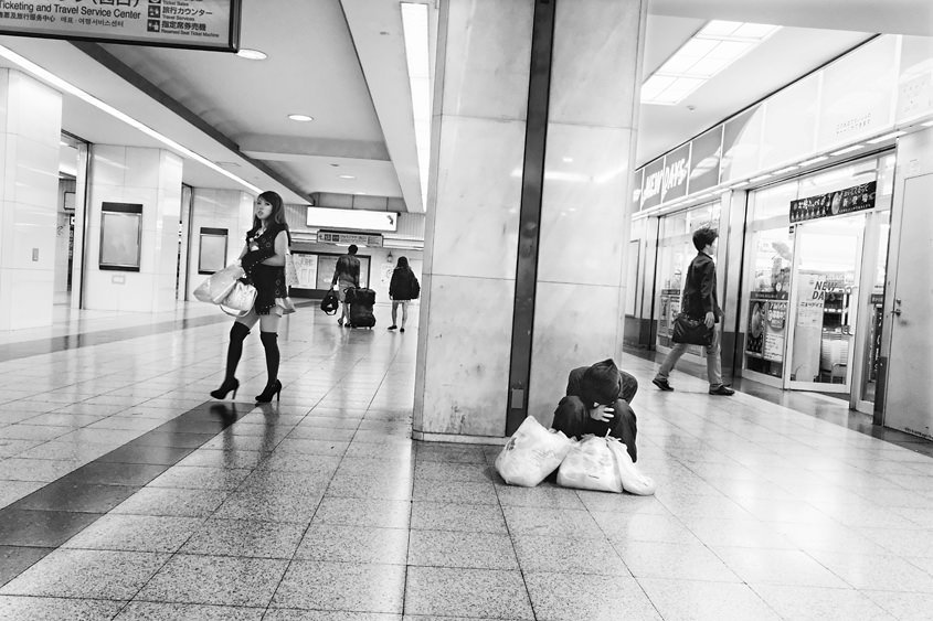 Japan - Tokyo - Ikebukuro station 14-10-2013 #-14 N&#38;B