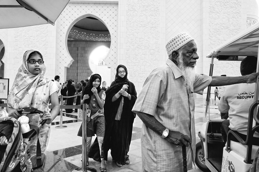 United Arab Emirates - Abu Dhabi - Sheikh Zayed Grand Mosque 18-10-2013 #-270 N&#38;B
