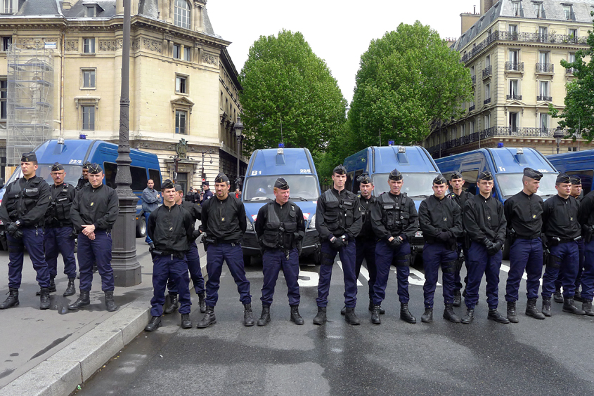 Paris - Manifestation des policiers - Pont St-Michel 11-05-2012 #22