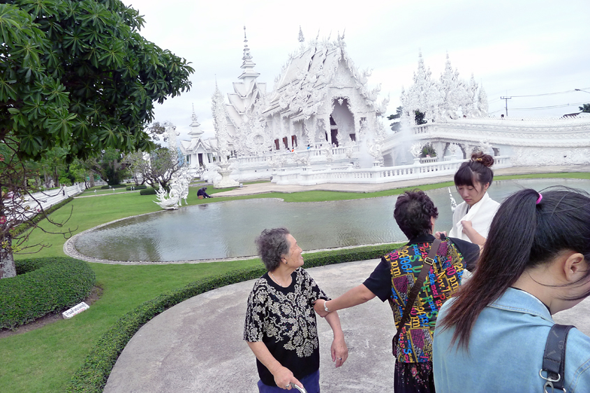 Thailand - Chiang Rai - Wat Rong Khun 12-09-2011 #17